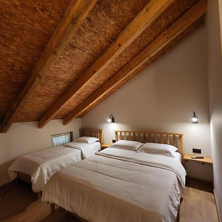 Guesthouse Te Avllia Kelcyre Buitenkant foto