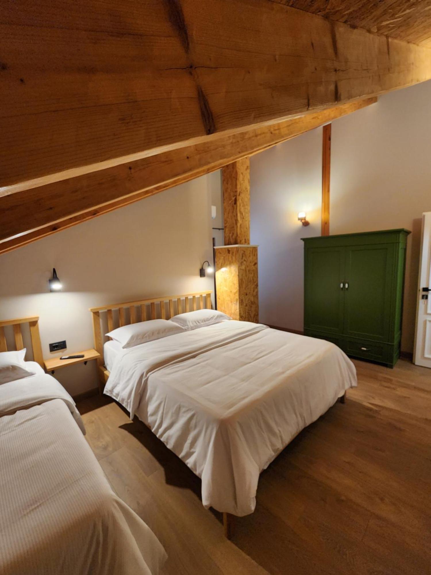 Guesthouse Te Avllia Kelcyre Buitenkant foto